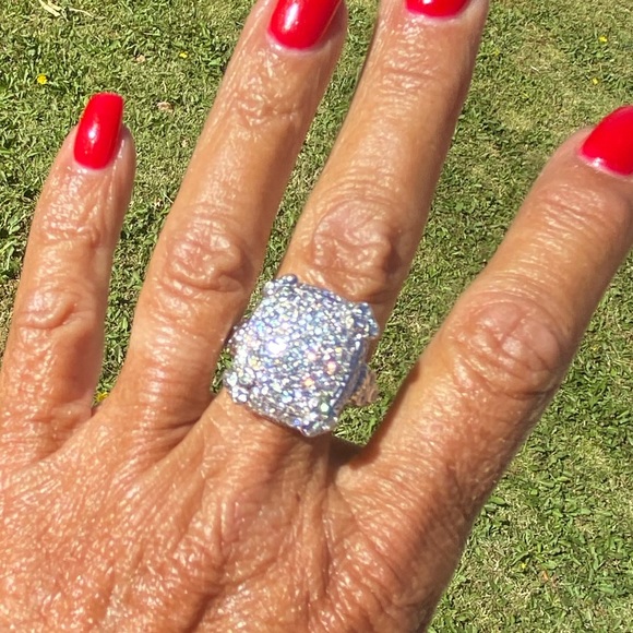 JUDITH RIPKA 18K OLIVIA ALL PAVE DIAMOND RING - Picture 15 of 16